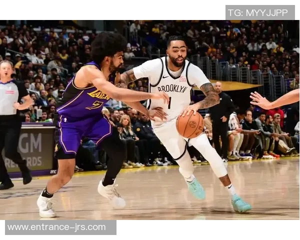 2017年季后赛篮网与湖人激战回顾：经典对决与球星表现分析